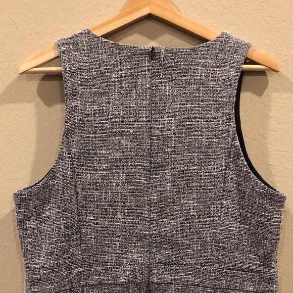 BANANA REPUBLIC FACTORY blue & white, tweed, short sleeve, zipper back dress - Picture 7 of 9